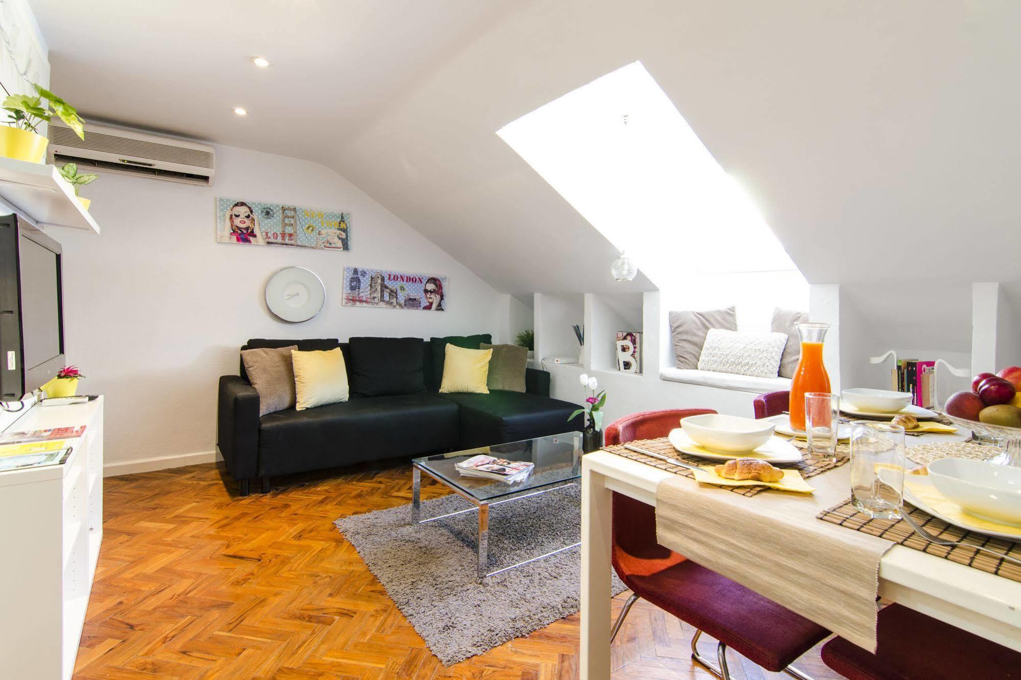 Gran Via Apartment Madrid Luaran gambar