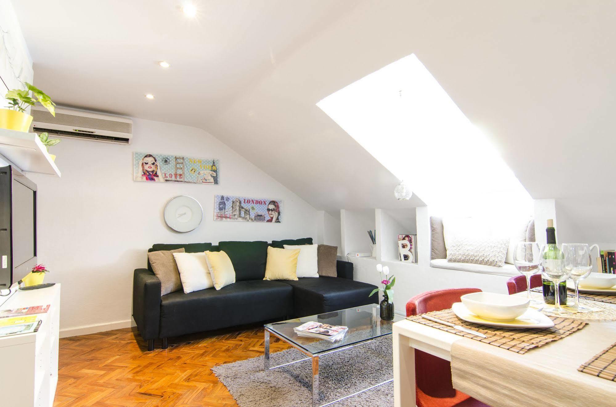 Gran Via Apartment Madrid Luaran gambar