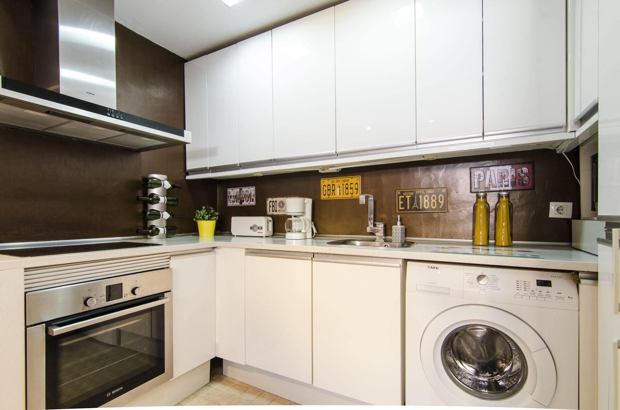 Gran Via Apartment Madrid Luaran gambar